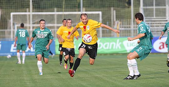 Hazai pálya - NB I.. forduló Jokics (Arszics, 6.) Simics Haladás: Rózsa Nagy II. G., Guzmics, Korolovszky, Tóth P. (Irhás, 6.) Nagy I. G. (Ugrai, 77.), Búrány, Kovács I.