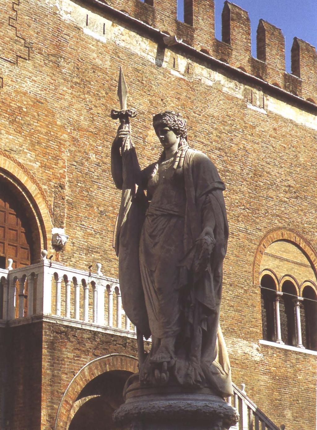 Treviso Statua della