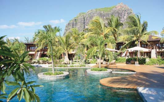 Mauritius LUX Le Morne Le Morne Plague A szálloda Mauritius dél-nyugati részén, a Le Morne félszigeten fekszik,
