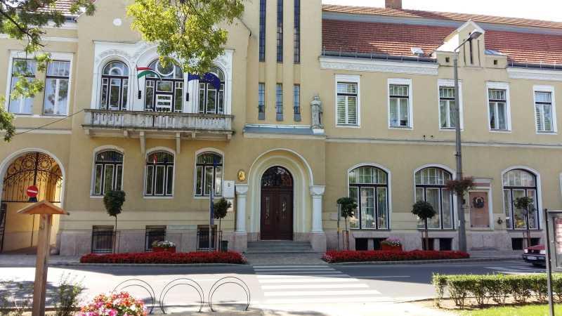 AZ ELLENŐRZÉS TERÜLETE Nyírbátor Város Önkormányzata, Nyírbátori Polgármesteri Hivatal Nyírbátor város, a nyírbátori járás központja, Szabolcs-Szatmár-Bereg megyében helyezkedik el.