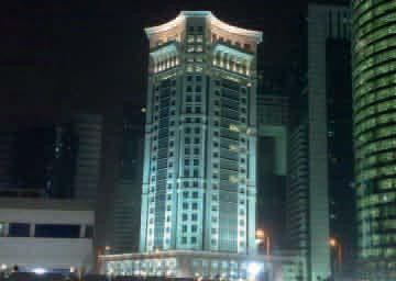 Al Qassar Office Tower Doha, Qatar 22,000 m2 This project used the CF series bare finished