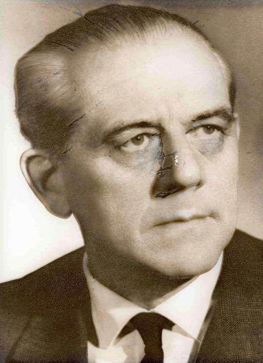 EISLER János 1907-1981 A nagyfeszültségű szigeteléstechnika megalapítója a BME-n, 1951-1971 a Villamosmérnöki Kar dékánja,