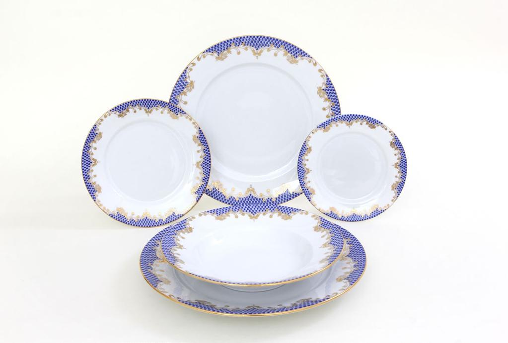 Tableware Tableware 2. 1. 1. 3. 5. 4. 2. 4. 5. 6. AMBIANCE Pattern: A-ENKBS available only on certain shapes 1. Dessert plate 02520000 25 mm 205 mm 205 mm 2.