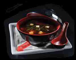 LEVESEK / SOUPS MISO Miso Tradícionális japán leves tofuval, wakame algával és friss zöldhagymával Traditional japanese soup with dashi stock,