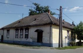 szerinti értékei megtartandók. 9. Bajtárs utca 1.