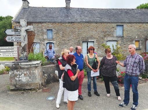Tachenn an en-dro Environnement 15 Première candidature au concours des villes et villages fleuris La commune a présenté sa première candidature au concours des villes et villages fleuris le 29 mars