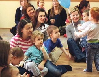 14 civil élet Csepeli Hírmondó Kezeslábas apróknak A Királyerdei Művelődési Házban február 29-én a Kezeslábasok Társulatának vendégjátéka szórakoztatta a legkisebbeket.