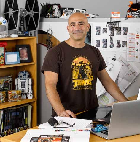 Ismerd meg a művészeti vezetőt Michael Sion K: Dolgoztál már korábban is LEGO Star Wars csomagolás tervezésén?