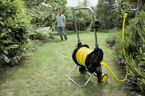 A készlethez tartozik: Csepegtetőtömlő, 10 m Kärcher Rain System tömlő, 15 m T-idom vízátfolyó-szabályozással, 4 db I-idom, 4 db Csepegtetőmandzsetta, 10 db Normál ár: 34