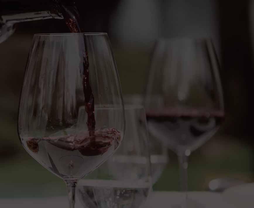 Pincészet Szekszárd szőlő: Merlot EUR 25 / fő (korlátlan fogyasztás) A korlátlan bor-, sör-, ásványvíz-, üdítőital-, kávé- és
