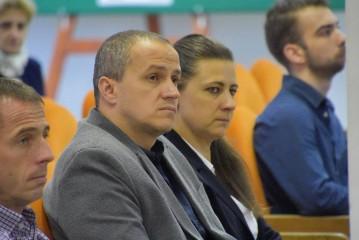 található sportpálya 45.
