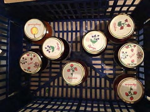 Folyamatosan tartunk olyan különlegességeket, mint mondjuk a batáta vagy a lilaburgonya, amiknek egy háziasszony számára évekbe telik felfedezni a lelőhelyét, másrészt nagyon sok időbe telik