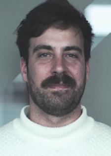 20 MATHIEU LAPORTE Coordonnateur, médiateur en numérique, Bibliothèque et Archives nationales du Québec Mathieu est coordonnateur du Square Banque Nationale depuis octobre 2018 et du projet