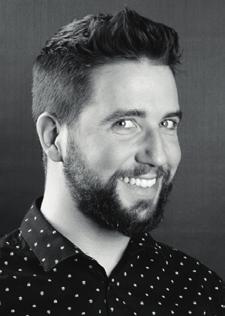 Provenant du monde du design, des Fab Labs et de l innovation, Mathieu a participé au développement d une dizaine d ateliers de fabrication collaboratifs dans la province et à plusieurs projets de
