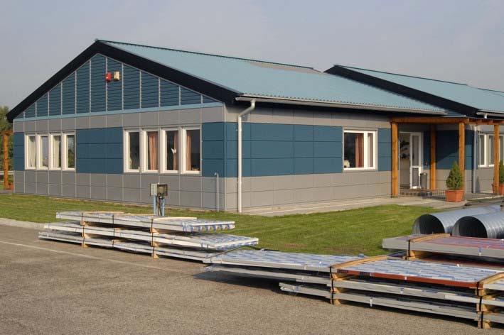 Megvalósult SBS-épületek - Lindab Oktatási Épület, Biatorbágy (2004) - Méret: 13x(12+13+17)x3,5