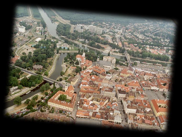 között Győrben táboroznak Gyöngyi néni, Gábor bácsi és Pista bácsi kíséretében.