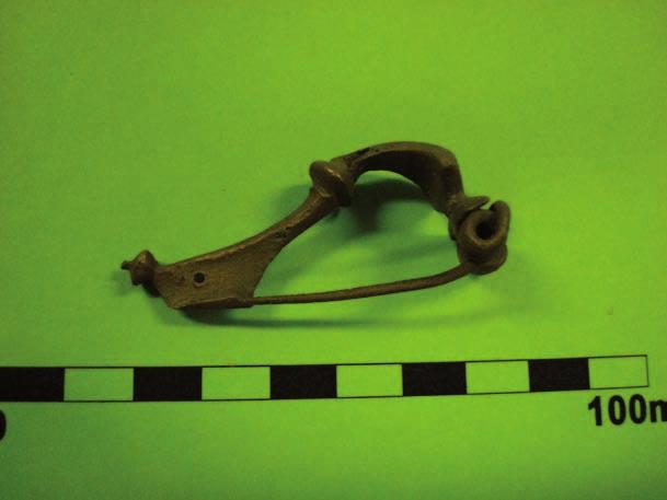 kult ki az ún. trombita fibula, amely szintén Pannonia térségében volt gyakori, ennek köszönhető, hogy a nemzetközi szakirodalomban pannoniai trombitafibulaként terjedt el leginkább.