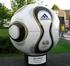 A labdarúgás játékszabályai 2006. 2006 július Készült a FIFA és az International Football Association Board 2006. évi szabálykönyve alapján