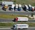 Közlekedési korlátozások április A 7,5 tonna össztömeg feletti, illetve a veszélyes árut szállító közúti járművekre