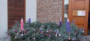 30-kor Advent második gyertyáját Plébános úr és Polgármester úr gyújtják December 15-én (szombaton): 7 órakor Roráté (hajnali mise) December 16-án (vasárnap): 8.30-kor szentmise, 15.