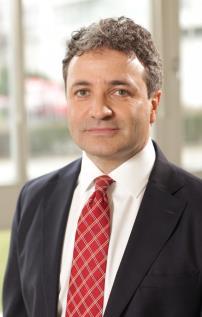 Csoportnál és 20 éve a WING elnök-vezérigazgatója Szűcs Ferenc (50) Gazdaság és pénzügy (CFO) Pénzügyi és Számviteli Főiskola 20 év ingatlanpiaci gyakorlat