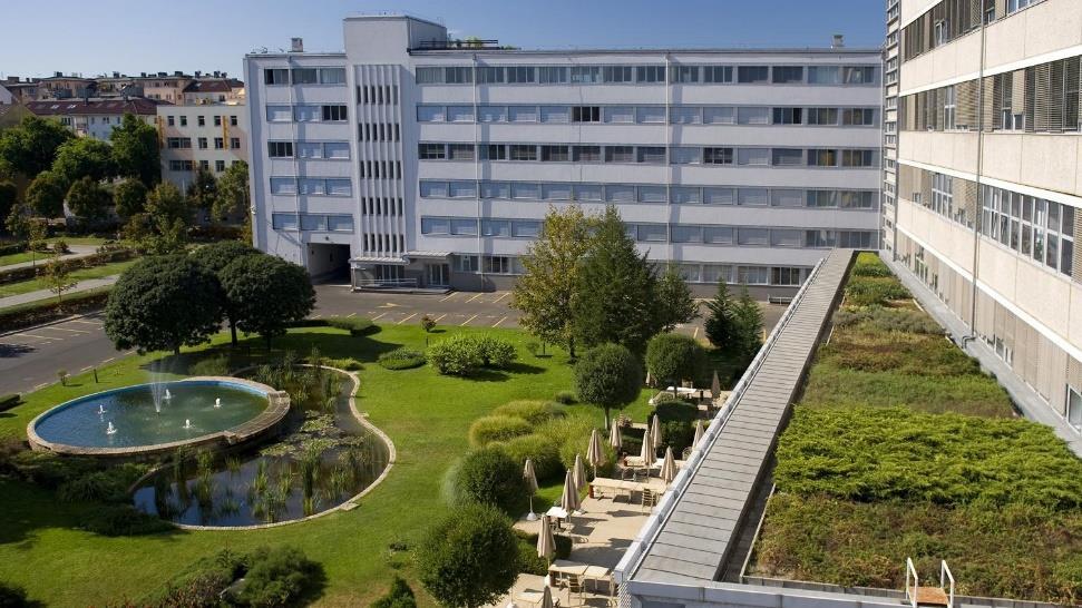 BEFEKTETÉSI PORTFOLIÓ SIEMENS GIZELLA CAMPUS Elhelyezkedés 1143 Budapest, Gizella út 51-57. Bruttó terület 38.