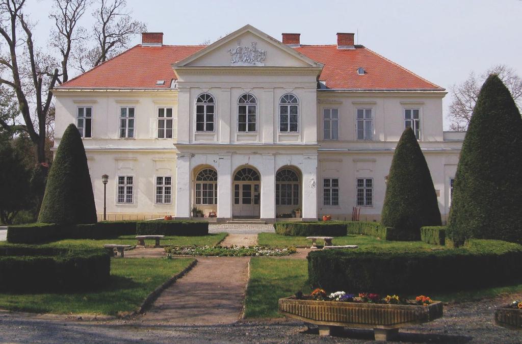 Mezőgazdasági Technikum része lett.