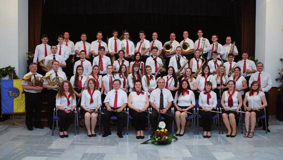 Karmester: Antonin Madera Pihalni Orkester