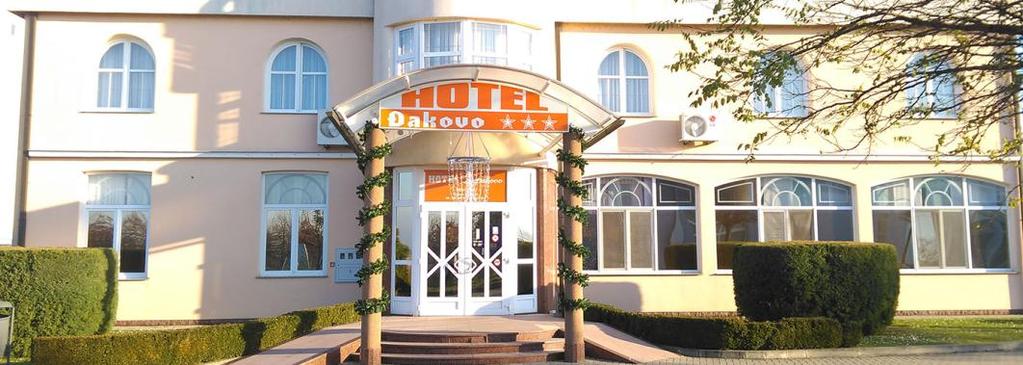Hotel SLAVONA *** Gajeva15 a, Donji Miholjac Tel: +385 (0) 31 544 444 info@hotel-slavona.hr Apartman / Apartman / Apartment Škarić *** Vukovarska 15, Donji Miholjac Tel: +385 (0) 91 631 9961 s.