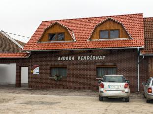 Gostinjska kuća Matyi bácsi / Matyi bácsi Vendégház / Guesthouse Matyi bácsi 7854 Matty Keselyősfapuszta, 083/12 hrsz 4 Tel: +36 (06) 30 586 9183 matyibacsivendeghaz@