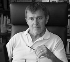 Február 25. vasárnap du. 4 óra (Színházterem) MONDJ IGAZAT, ÉS VALÓDIT! NAGY BANDÓ ANDRÁS műsora a Fészekben Az, hogy 70 éves lettem, mellékes. Az, hogy 50 éve föllépek, hihetetlen.