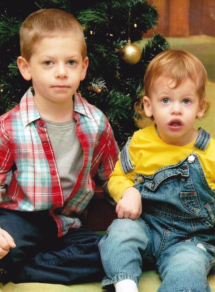 DIÁKCSEMEGE Oldal 13 Egy másik esetet is szeretnék veletek megosztani. 4. osztályban vagyunk magyar órán. Kosztolányi Dezső: Az iskolában hatvanan vagyunk című versét adtam fel a gyerekeknek.