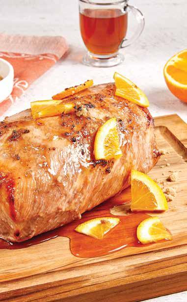 BOURBON GRILLEZETT SERTÉSSÜLT BOURBON GRILLEZETT SERTÉSSÜLT 6 fő részére ½ csésze méz ½ csésze barnacukor 1 narancs, hámozva 2 ek narancslé ¼ csésze Bourbon ½ tk só ½ tk őrölt feketebors 2 kg sertés