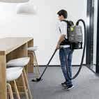 segítségével. 1 2 1 Szabadalmaztatott, ergonomikus hordókeret Az Air Stream Comfort rendszerrel ellátott tartókeret megakadályozza az irritáló vibrációt és a hát felmelegedését.