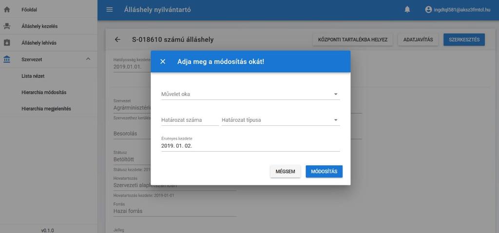 Jobb oldalon felül találhatók a műveletvégzéshez szükséges funkciók.