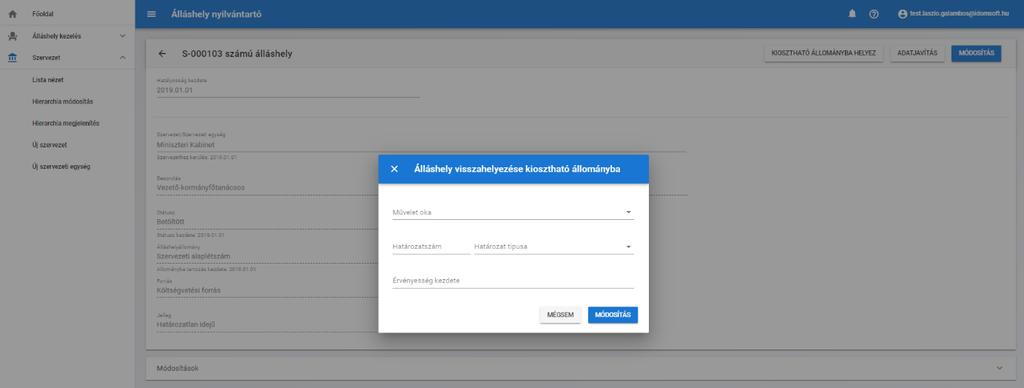 Jobb oldalon felül találhatók a műveletvégzéshez szükséges funkciók.