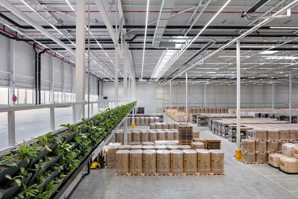 A Prologis szorosan együttműködött az International WELL Building Institute szervezetével a logisztikai épületekre is alkalmazható WELL sztenderdek kidolgozásában.