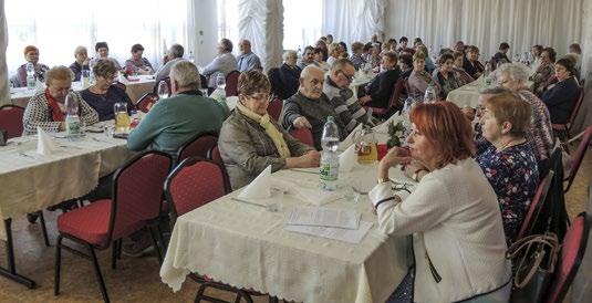 V júni a novembri zorganizovali týždenný pobyt v kúpeľoch Nimnica. Navštívili aj divadelné predstavenia v Komárne, Galante a v Šali.