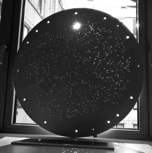 Spektrumok elemzése - vöröseltolódás Einstein -> Friedmann Galaxisok kora, metallicitása, vöröseltolódása