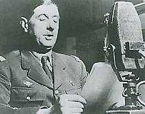 Charles de Gaulle e Londrez àr ar radio BBC a c houlennas diget ar bobl gall hag an holl dud enep d an