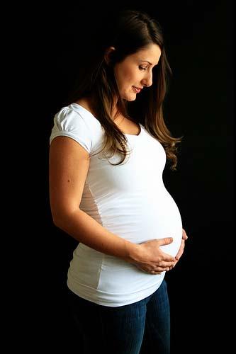 Terhesség A terhesség kezdete A nő terhessége a blasztociszta (vagyis a megtermékenyített és érett petesejt) méhbe