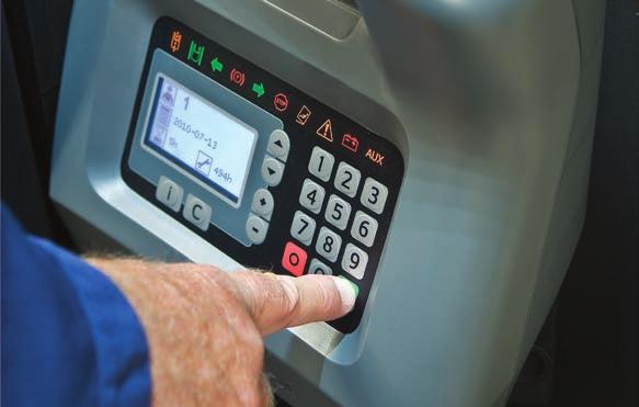 Egyszerűen cserélhető akkumulátor Akkumulátorkisülés-megelőző rendszer Akkumulátorállapot-jelző Nagy igénybevételre tervezett akkumulátorrekesz Oldalról cserélhető akkumulátorok Speciális célokra