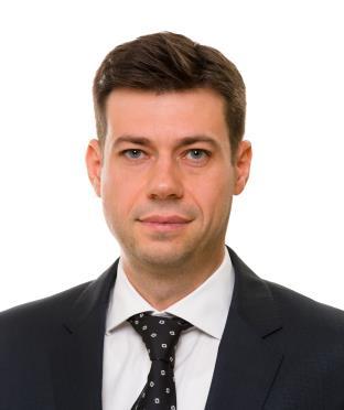 SZAKMAI ÉLETRAJZ Dr. Tóth András Ph.D egyetemi docens tanszékvezető Tel: 370-8601/123,135 Email cím: toth.andras@kre.