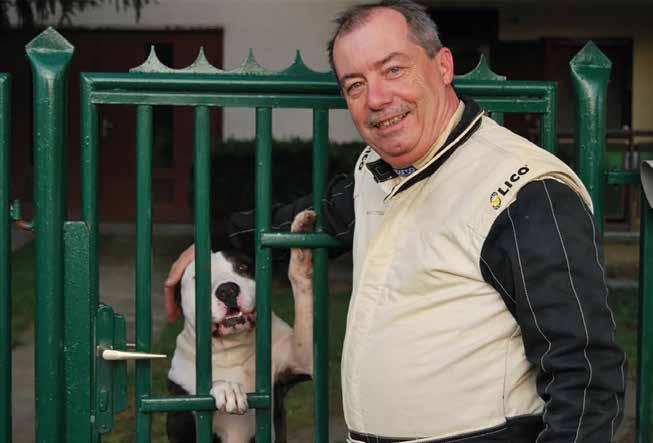 meg is kaptam, úgyhogy vigyáznom kell vele, mit kérek. A stroke-ot például nem kértem, de azt hogy meg tudjak gyógyulni, igen. Hittem benne, hogy sikerül és itt vagyok.
