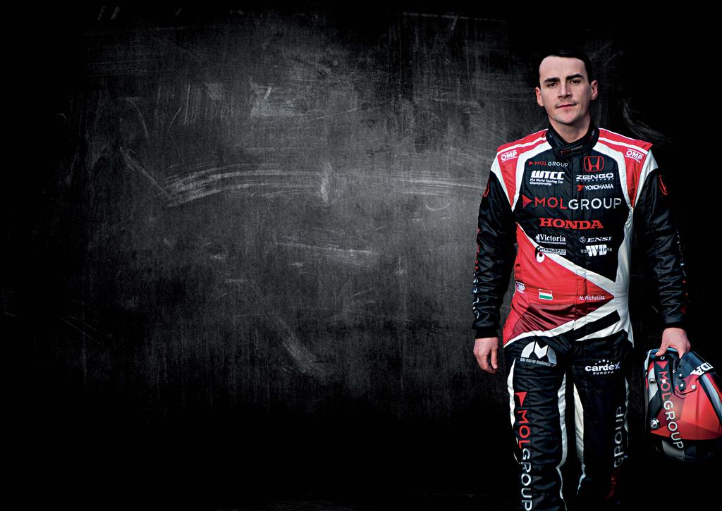 Interjú Michelisz Norbert Ambíciótól hajtva a legjobbak között trénin geztem magam. A nagybátyám szenvedélyes autóversenyző volt és ő volt az, aki 7 éves koromban megépítette az első versenyautómat.