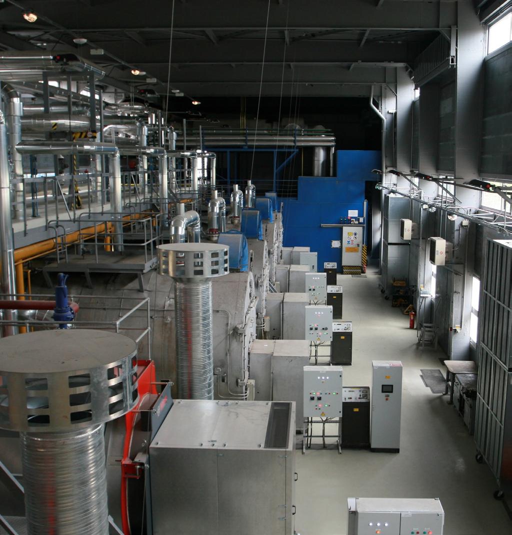 A projekt keretében 2 db BOSCH gyártmányú melegvíz kazánt telepítettünk két meglévő, közel 40 éves