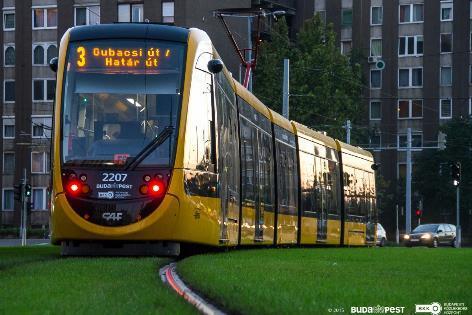 A JÖVŐ LEHETŐSÉGEI Járműopciók A Szállítói Szerződések alapján további