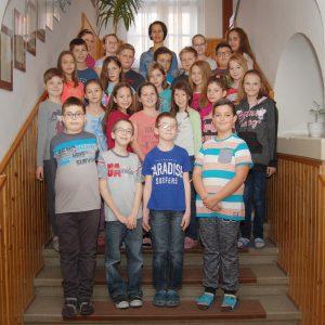 Osztályfőnök: Gálné Fekete Eszter Védőszent: Bosco Szent János Osztálynévsor: Aranyosi Léna, Barzsó Zalán, Bencsik