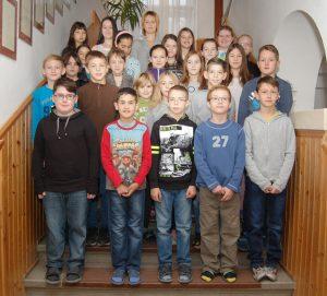 Osztályfőnök: Kis Beáta Védőszent: Boldog Kalkuttai Teréz anya Osztálynévsor: Ádám Fanni, Bacsi József, Balázs Dominik, Baranyi Jana, Bozsik Ádám Botond, Csirmaz Gergely, Csótó Laura, Dudás
