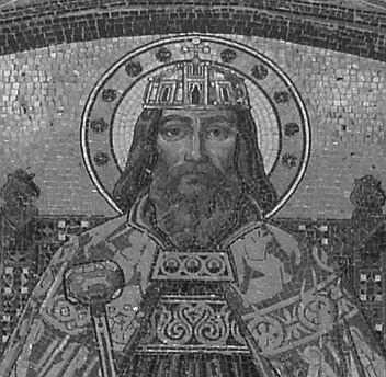 ki. Viszont az apostolképek eredeti képrendjének meghatározásához elegendő volt a jelzett hat és fél kép elemzése is.